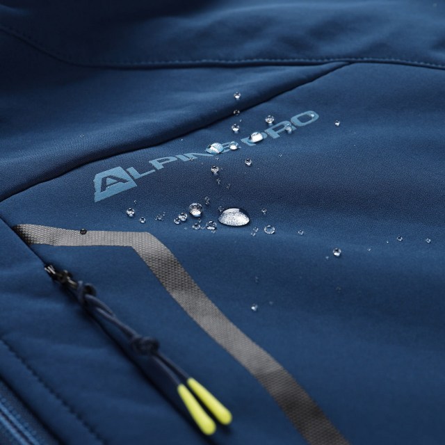 Походная куртка SOFTSHELL ALPINE PRO 