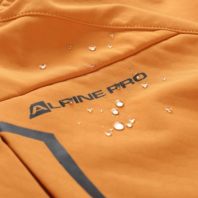Походная куртка SOFTSHELL ALPINE PRO 