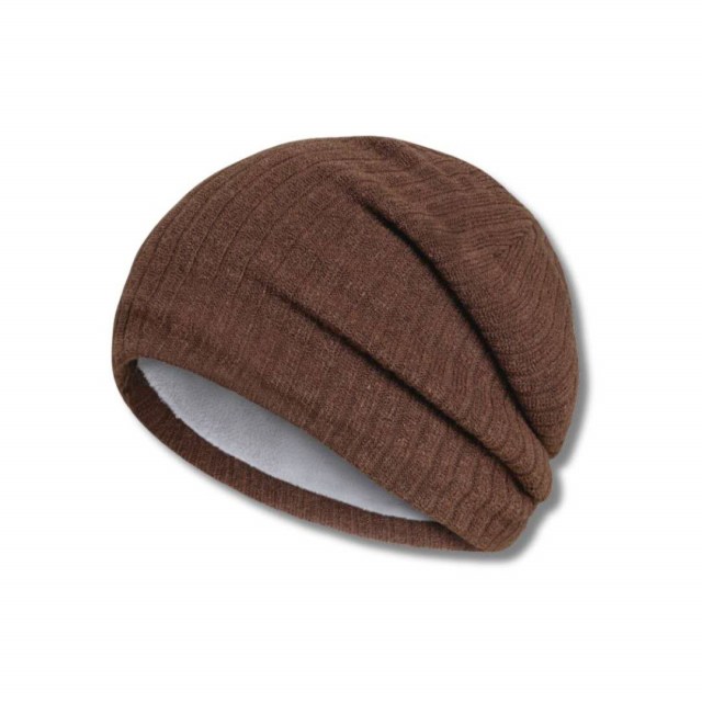 Зимняя теплая вельветовая шапка